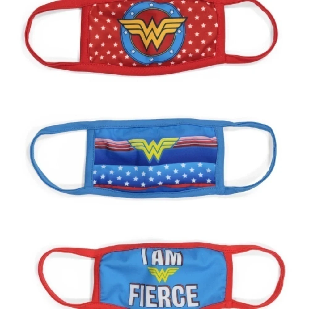 WONDER Woman 3 Pack Fierce Polka Dot Masks